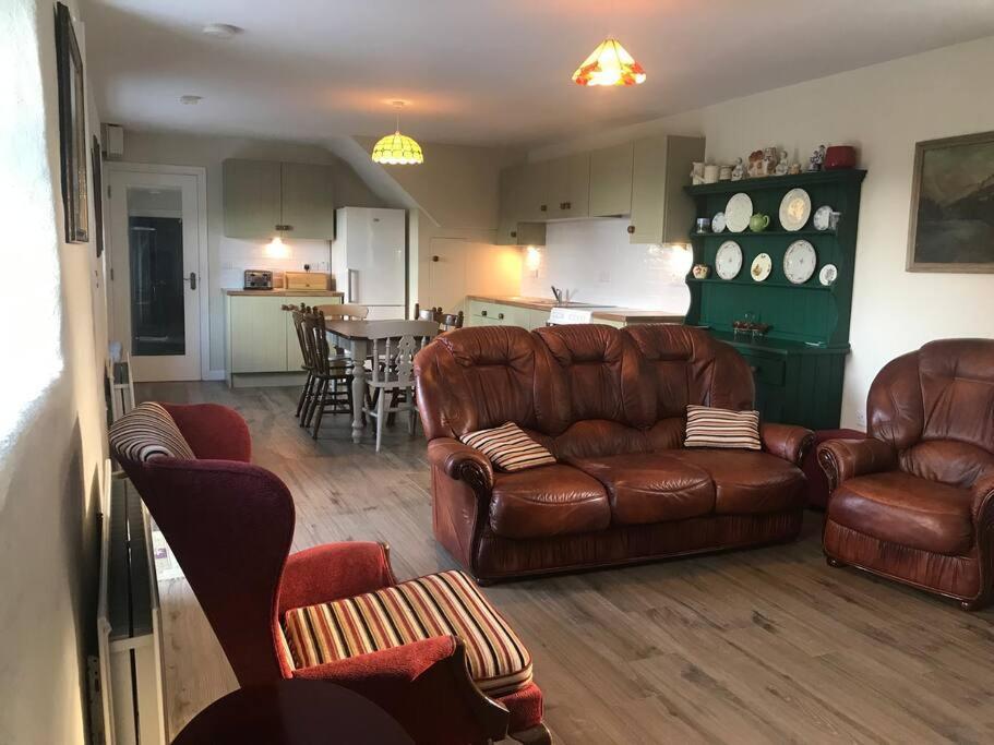 Mournes Family Cottage With Hot Tub Hilltown Экстерьер фото
